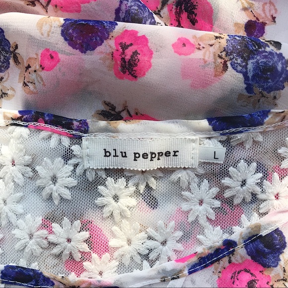 Blu Pepper Pink and Blue Floral Chiffon Blouse - Picture 4 of 4